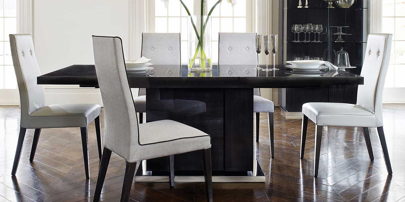 Dining Chairs Manufacturers in Delhi